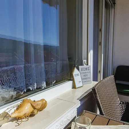 Tihana Mit Mediterranem Garten By Interhome דירה