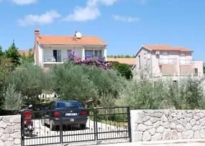 Tihana Mit Mediterranem Garten By Interhome 公寓 *