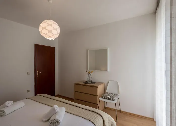 Tihana Mit Mediterranem Garten By Interhome 公寓 *